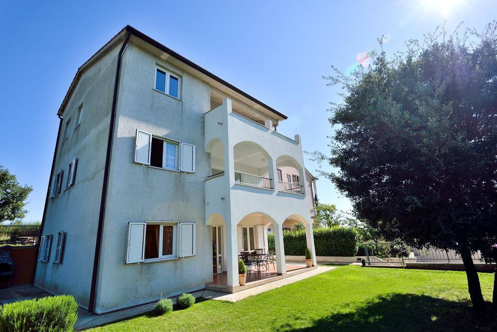 Apartment Andrea Sveta Marina エクステリア 写真