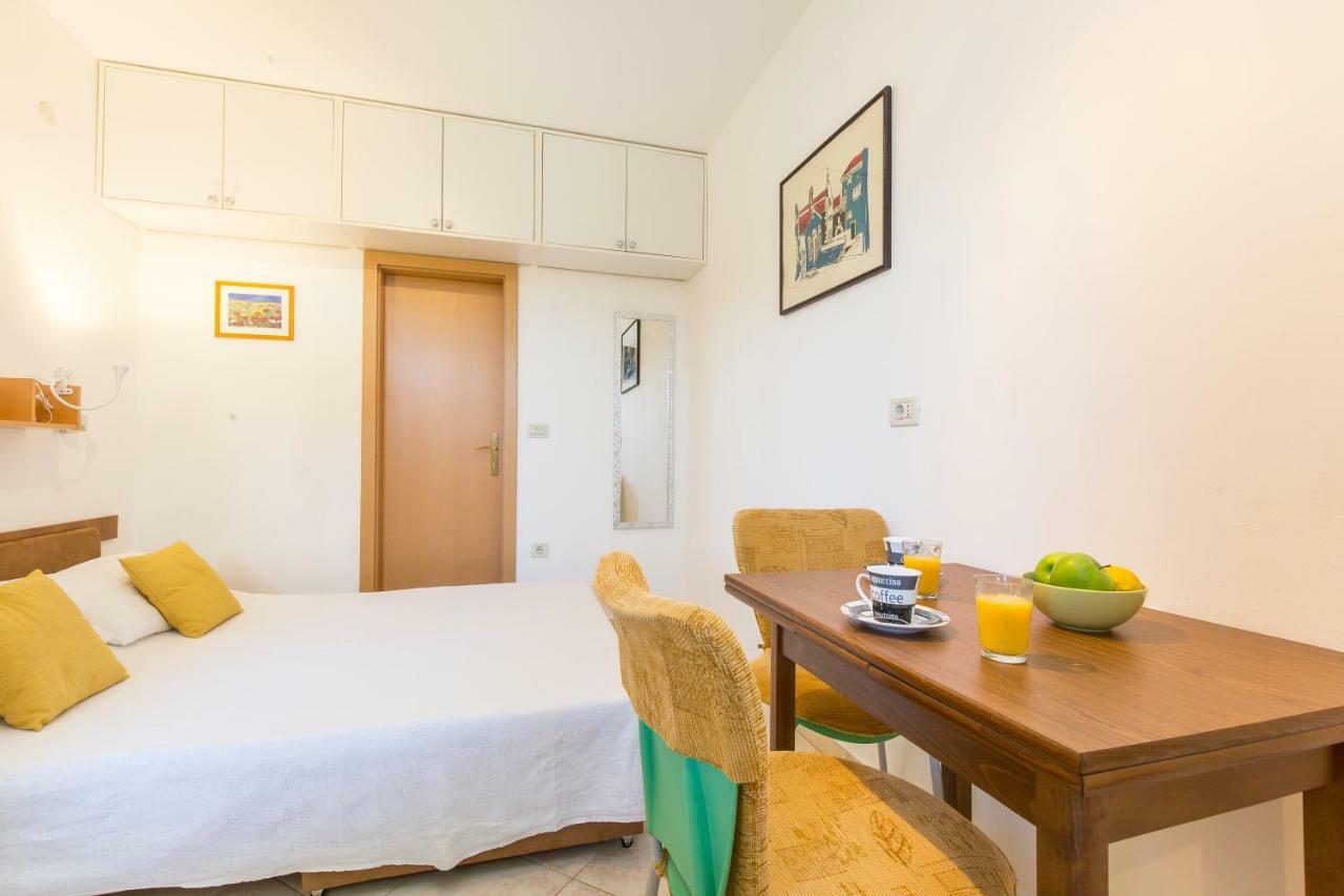 Apartment Andrea Sveta Marina エクステリア 写真